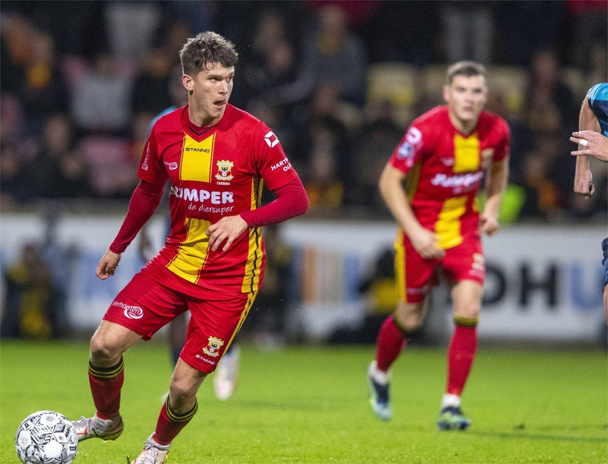 除了他之外 除了他之外