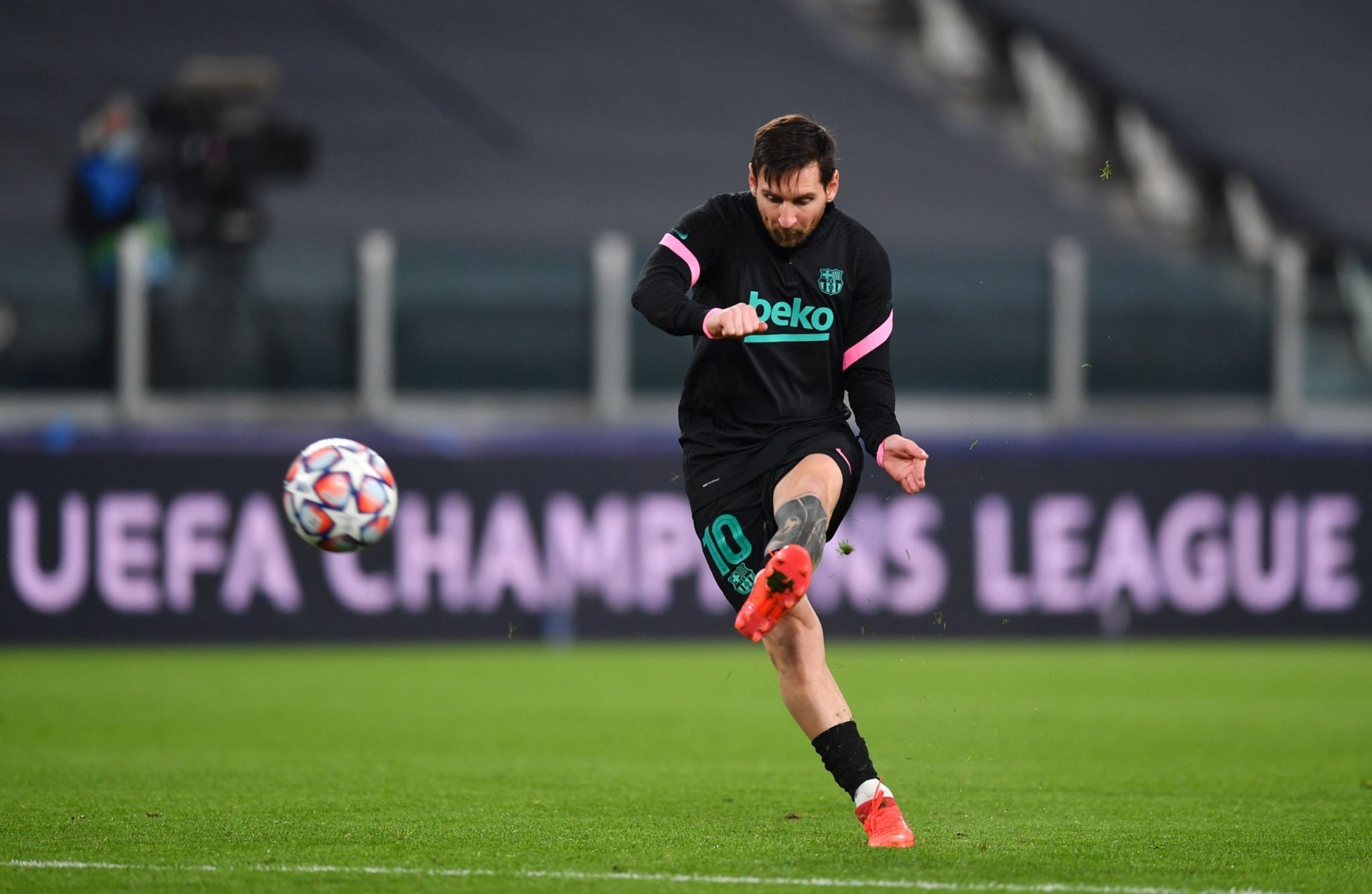 乌兹是不错 乌兹是不错